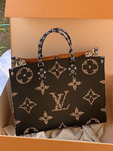 outlet louis vuitton official sale.